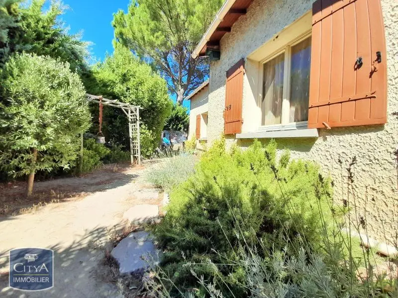 Photo 1 Maison 4 pièces 79.33m²