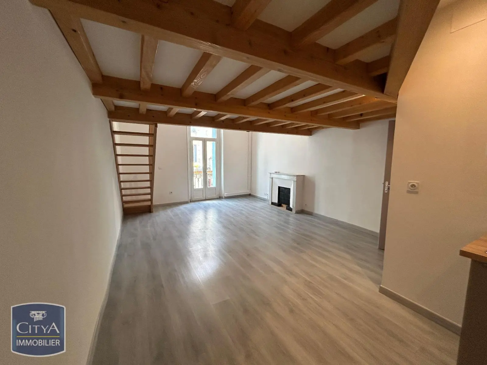 Photo 3 Appartement 1 pièce 34.9m²