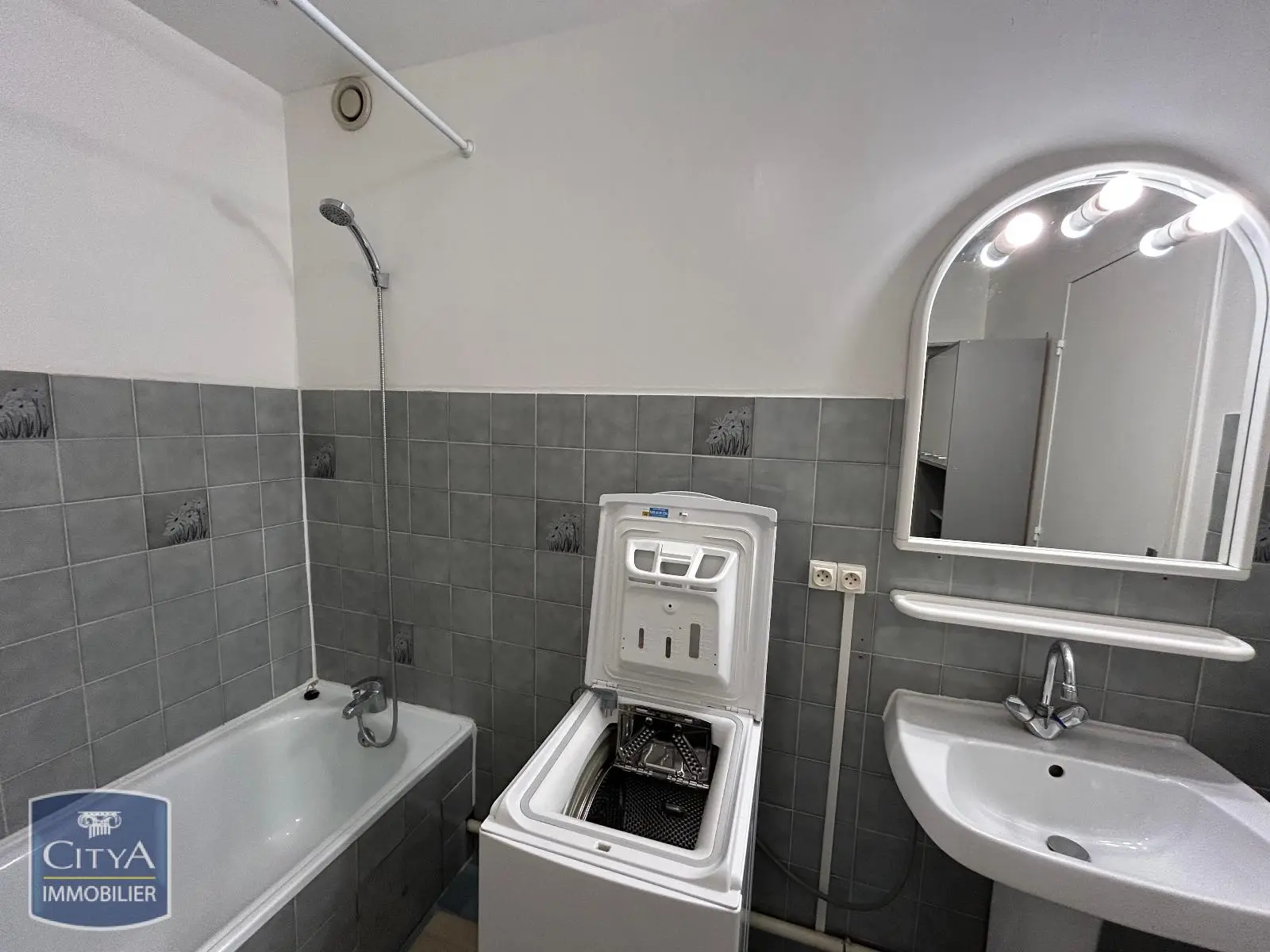 Photo 5 Appartement 1 pièce 25.87m²