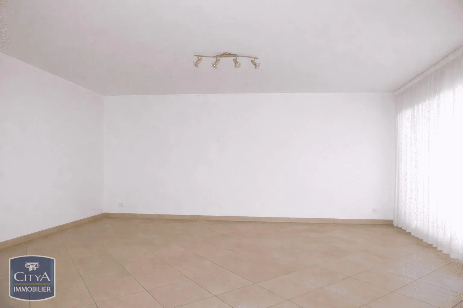 Photo 3 Appartement 3 pièces 75.86m²