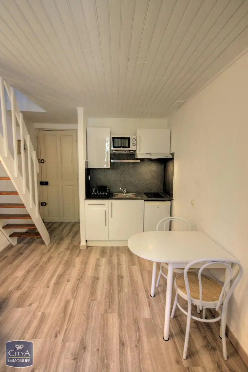 Photo 3 Appartement 1 pièce 22.91m²