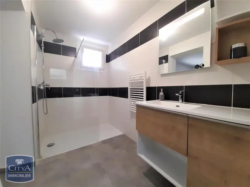 Photo 8 Maison 5 pièces 127.1m²