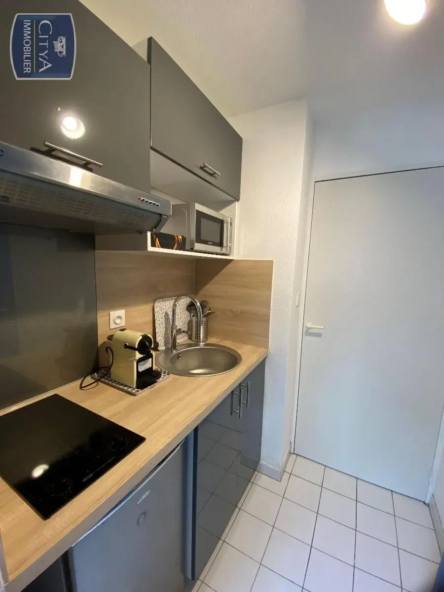 Photo 2 Appartement 1 pièce 20.78m²