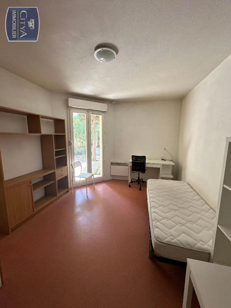 Photo 1 Appartement 1 pièce 17.2m²