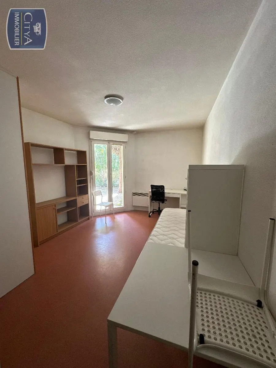 Photo 2 Appartement 1 pièce 17.2m²