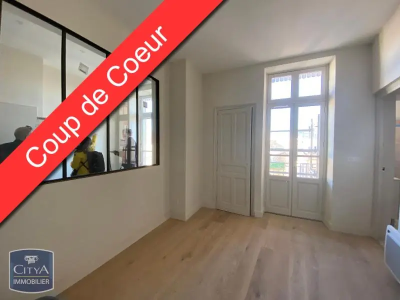 Photo 1 Appartement 1 pièce 26.1m²
