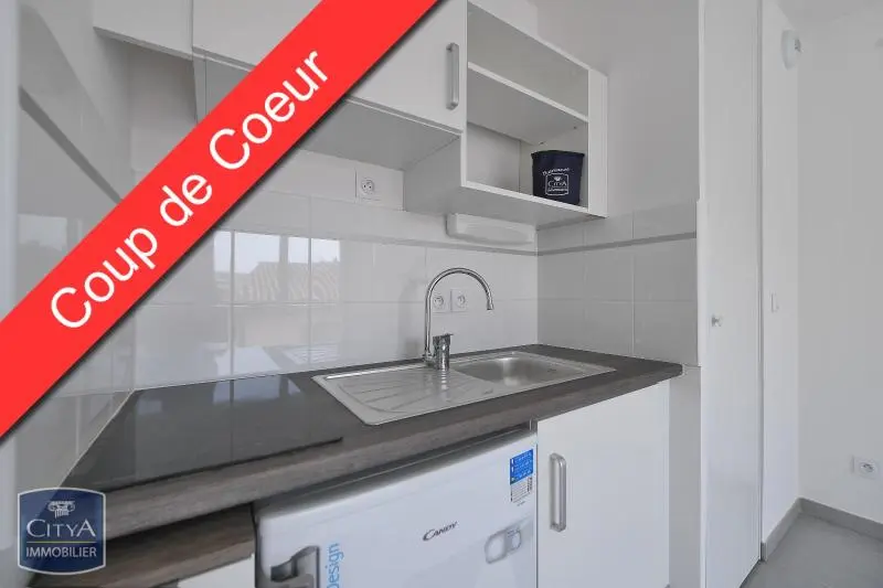Photo 3 Appartement 1 pièce 23.98m²