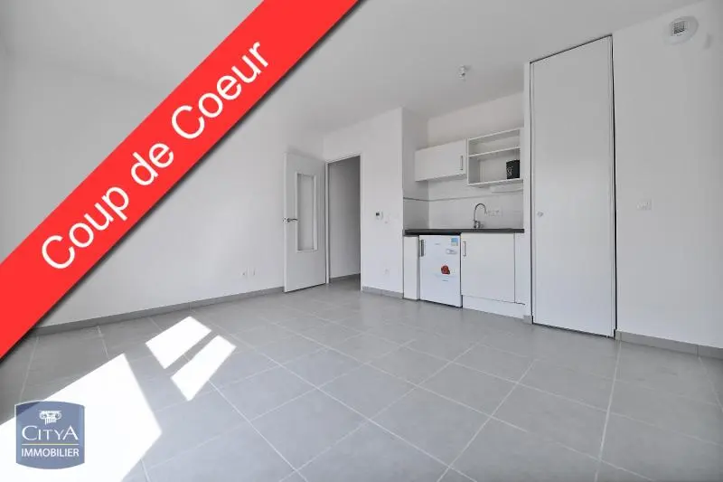 Photo 2 Appartement 1 pièce 23.98m²