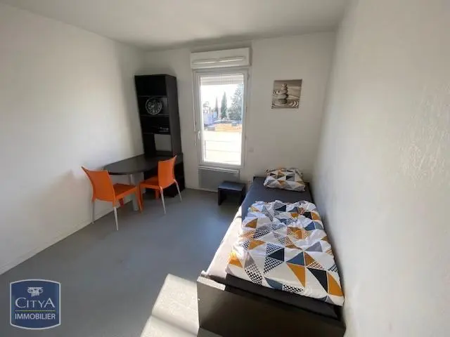 Photo 1 Appartement 1 pièce 17.54m²