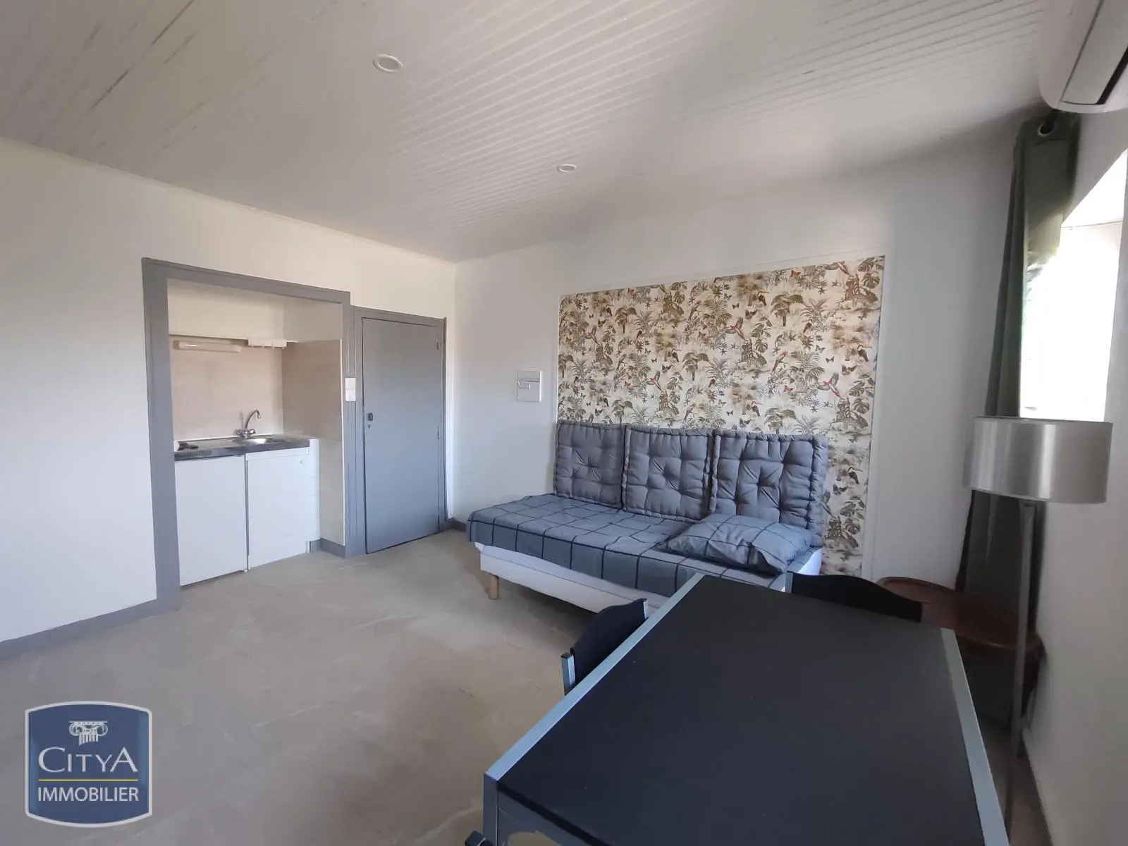 EXCLUSIVITE -STUDIO - NIMES CENTRE VILLE - CLIMATISATION - QUARTIER EMILE JAMAIS - PROCHE FACULTE VAUBAN