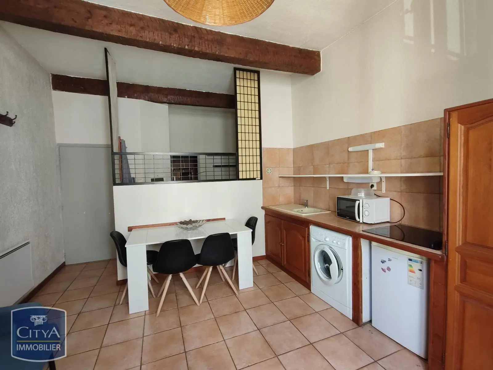 Photo 1 Appartement 1 pièce 23.96m²