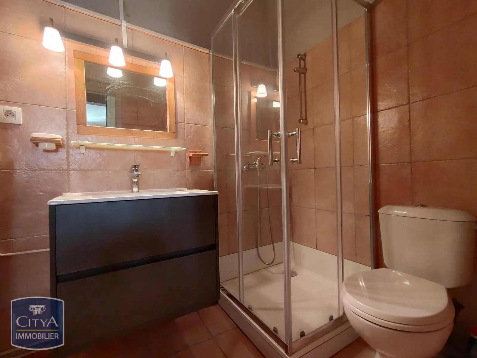Photo 8 Appartement 1 pièce 23.96m²