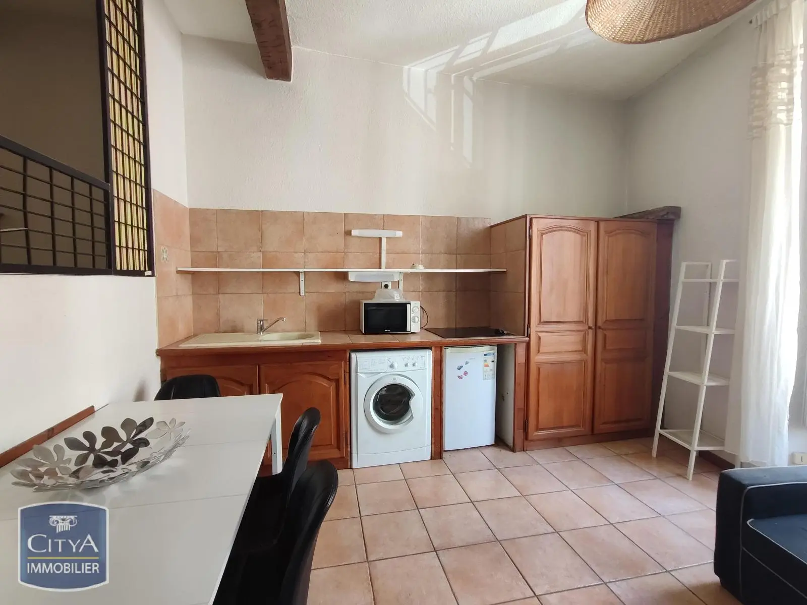 Photo 3 Appartement 1 pièce 23.96m²