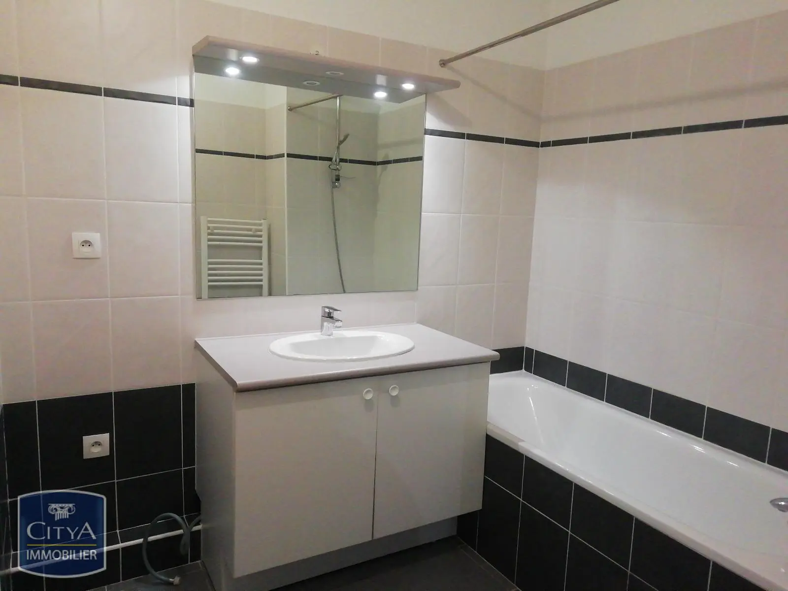Photo 1 appartement Nîmes