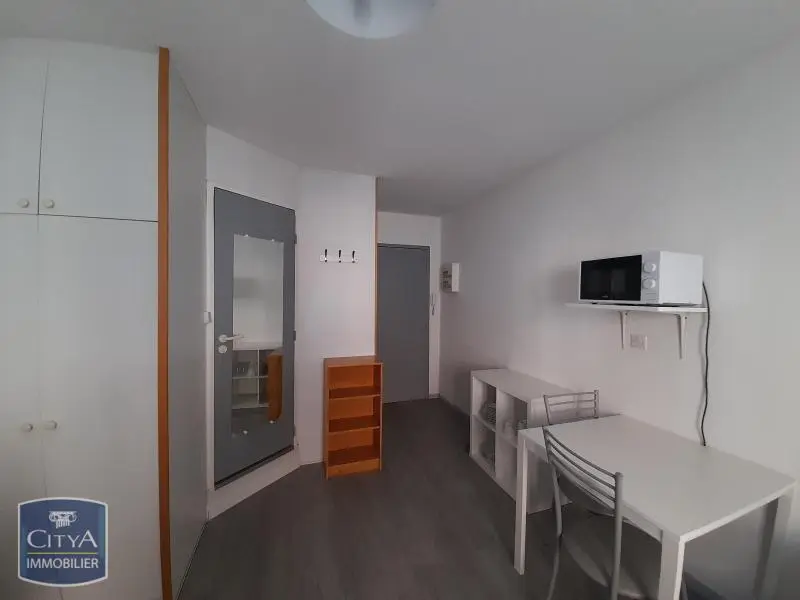 Photo 4 Appartement 1 pièce 17.38m²