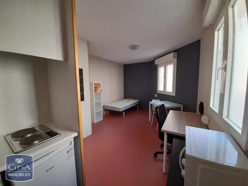 Photo 2 Appartement 1 pièce 16.72m²