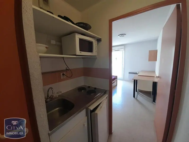 Photo 4 Appartement 1 pièce 17.4m²