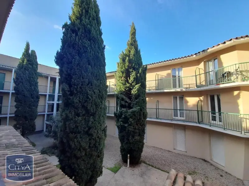 location studio meublé nimes