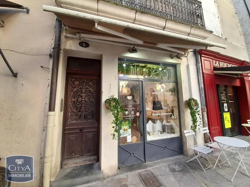 Photo 4 Local Commercial