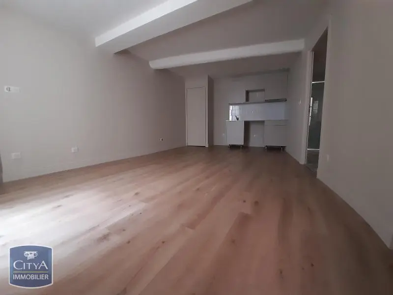 Photo 4 Appartement 2 pièces 57.4m²