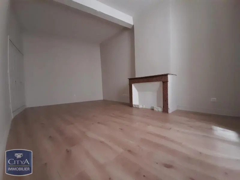 Photo 2 Appartement 2 pièces 57.4m²