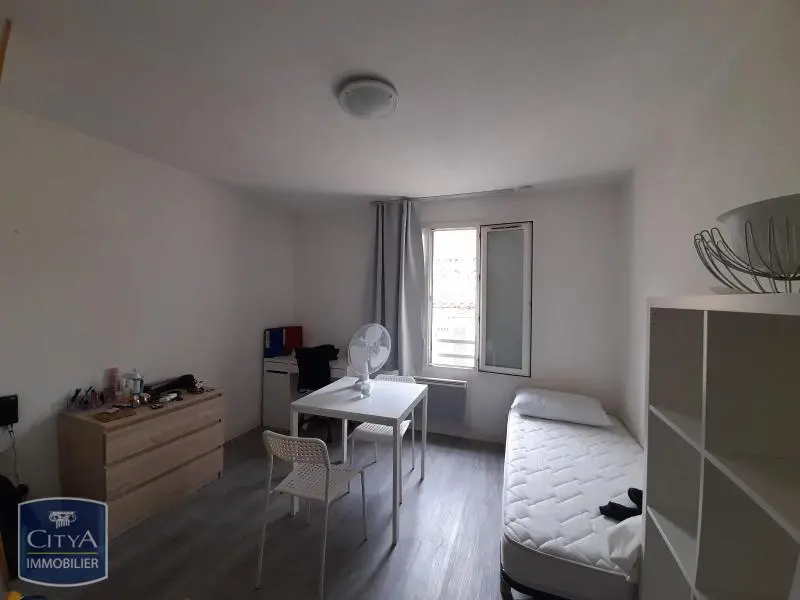 Photo 1 Appartement 1 pièce 17.28m²