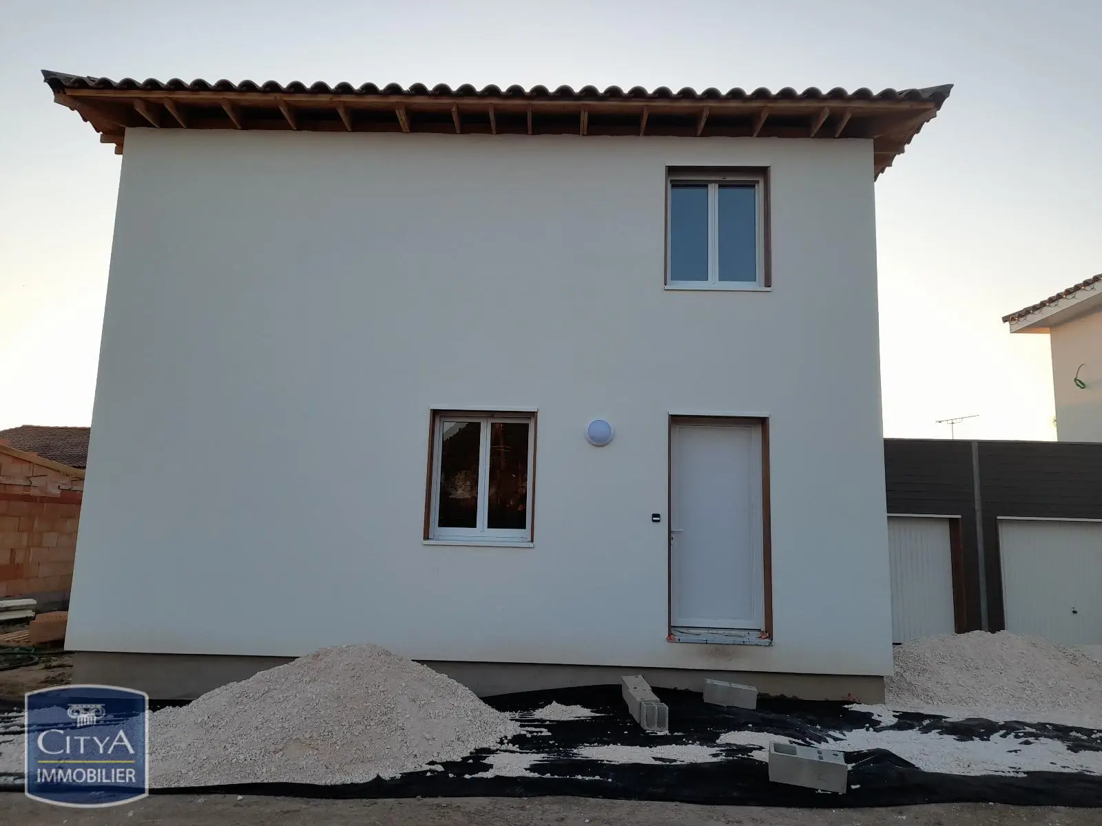 Photo 1 Maison 4 pièces 100m²