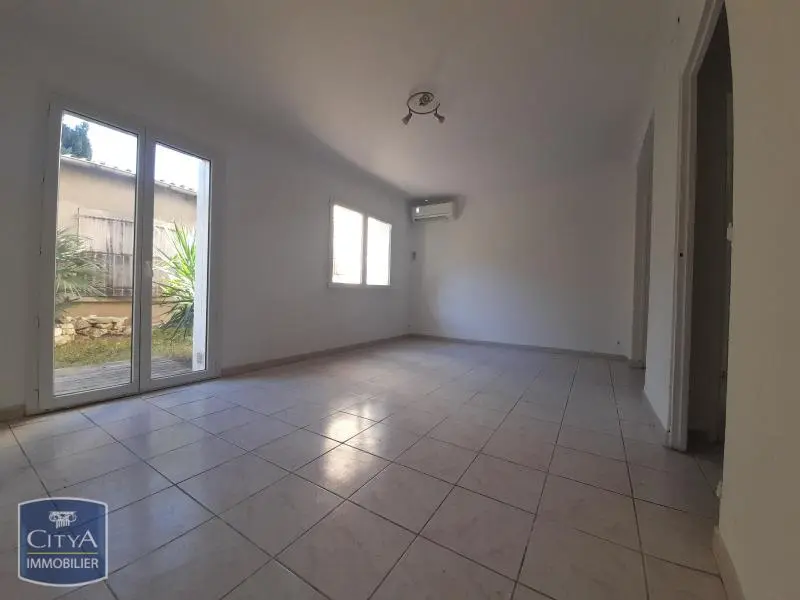 Photo 3 Appartement 1 pièce 28.75m²
