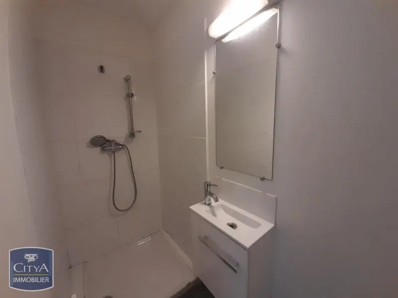 Photo 3 Appartement 1 pièce 11.19m²