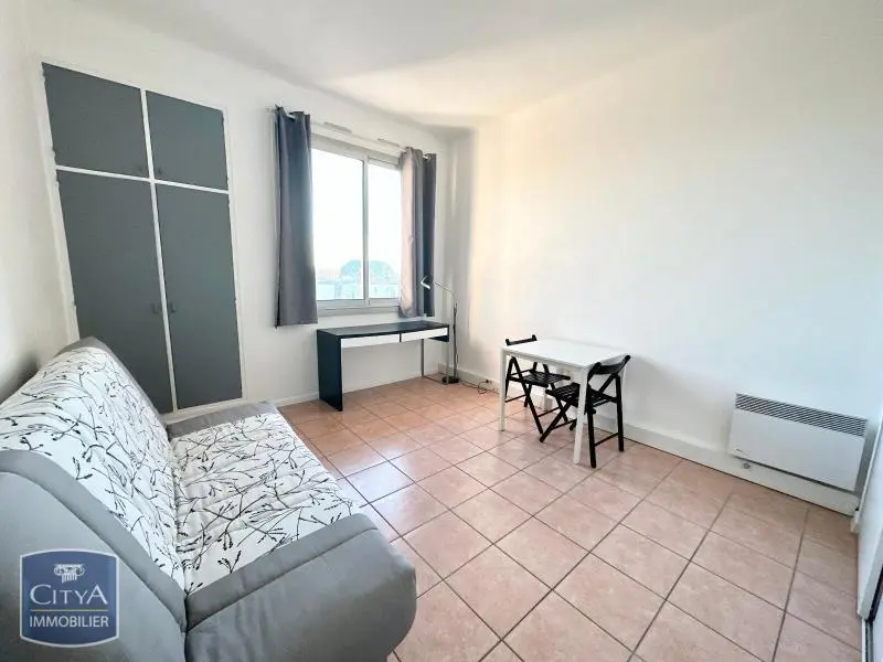 Photo 1 Appartement 1 pièce 23m²