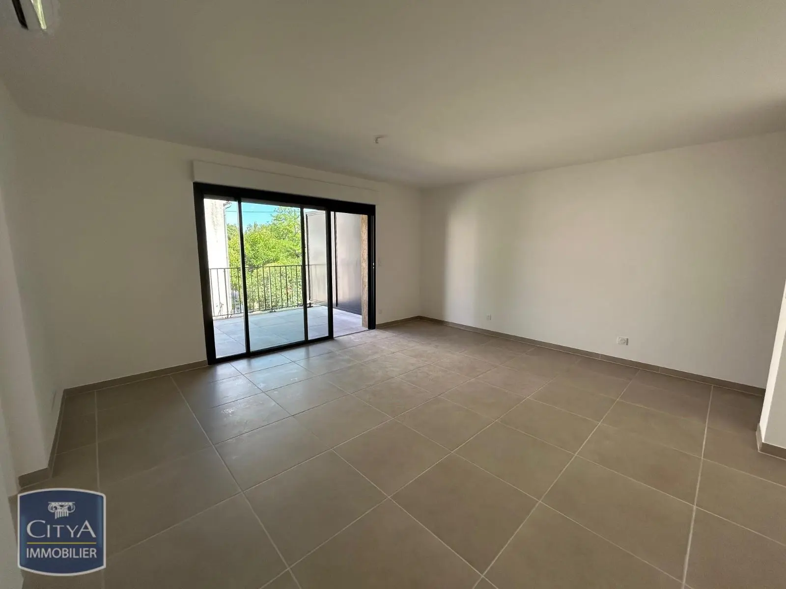 Photo 2 Appartement 2 pièces 46.6m²