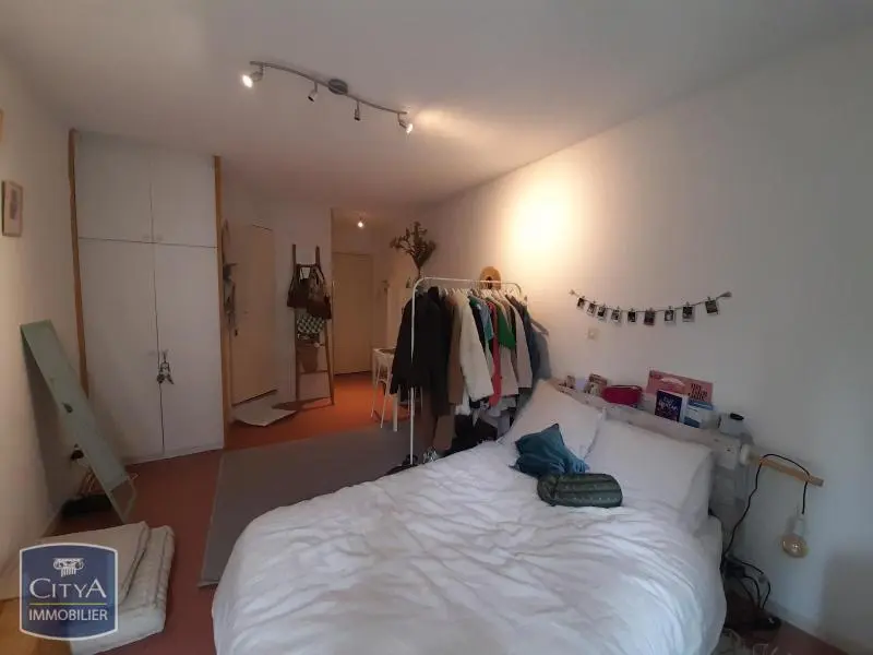 Photo 1 Appartement 1 pièce 18.96m²