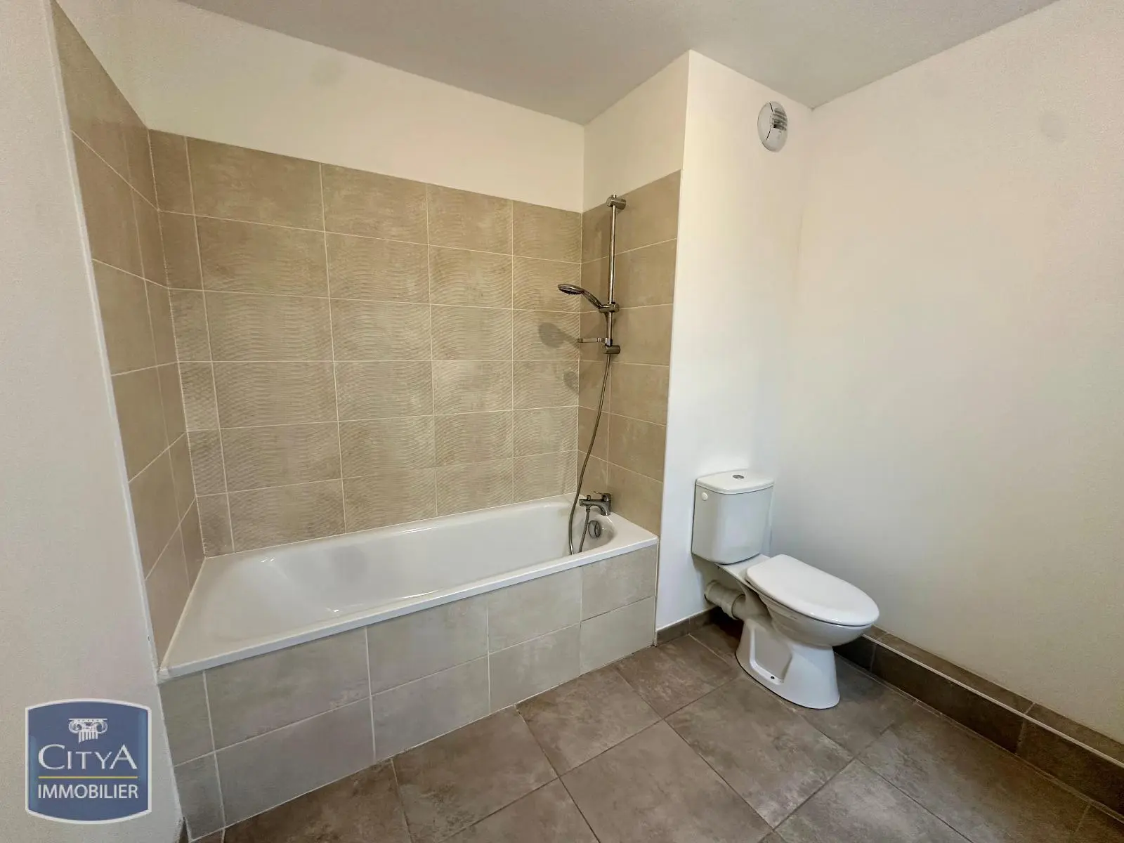 Photo 8 Appartement 3 pièces 63m²