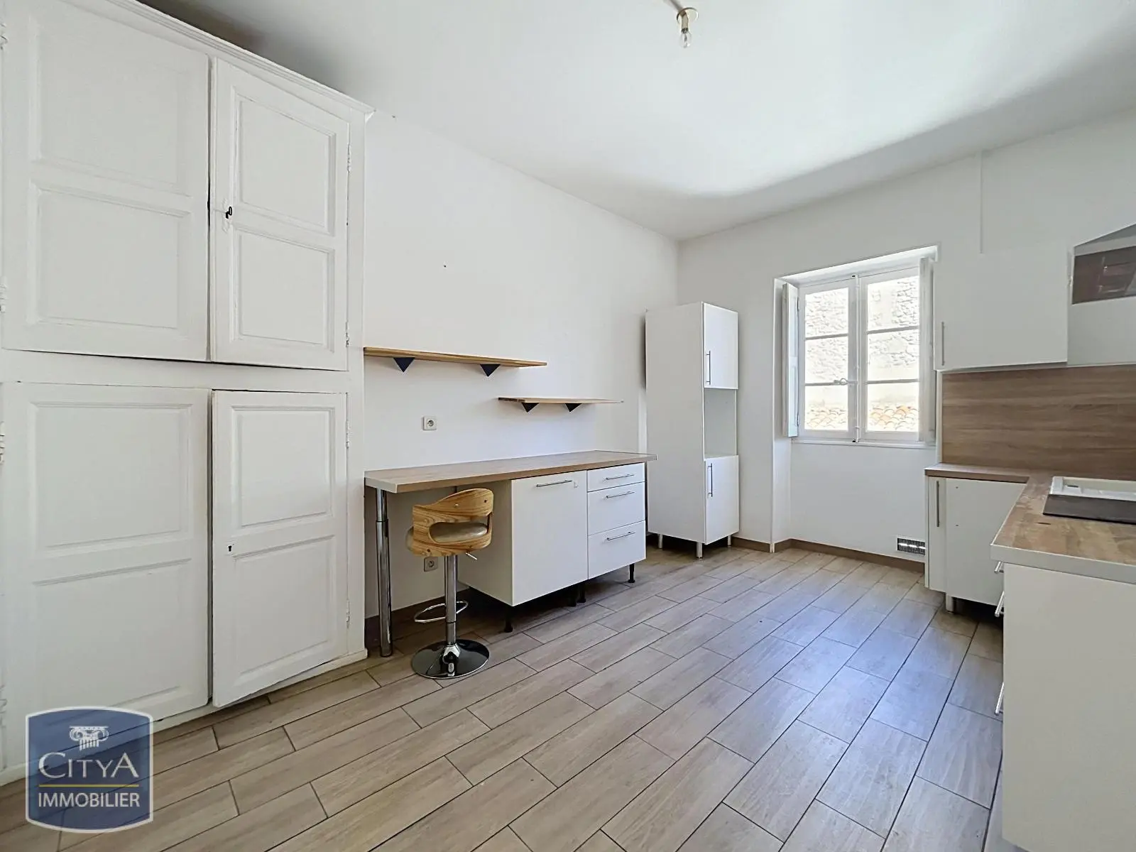 Photo 3 Appartement 5 pièces 190.06m²