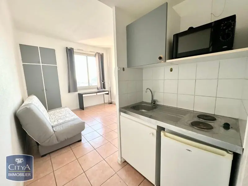 Photo 2 Appartement 1 pièce 23m²