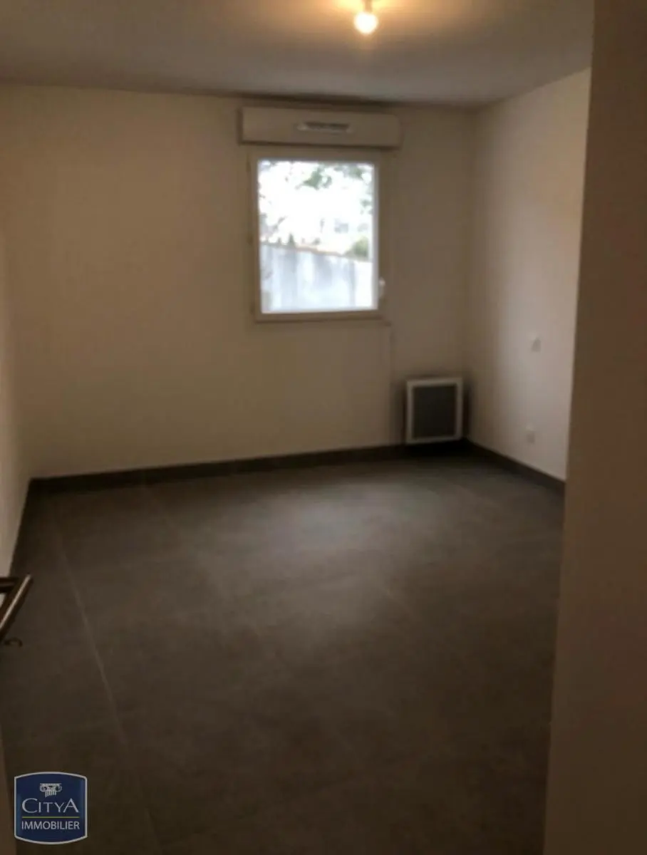 LOCATION T3 NIMES - RESIDENCE RECENTE - TERRASSE - PARKING - QUARTIER CAPOUCHINE
