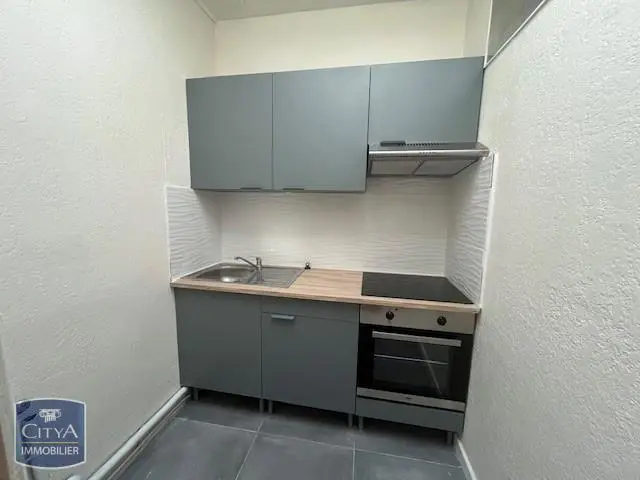 location studio centre ville nimes