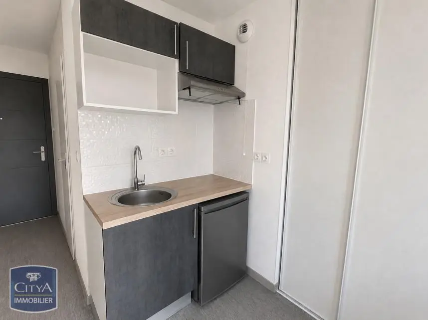 Photo 3 Appartement 1 pièce 18.61m²