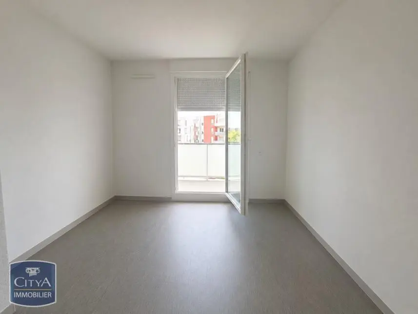Photo 1 Appartement 1 pièce 18.61m²