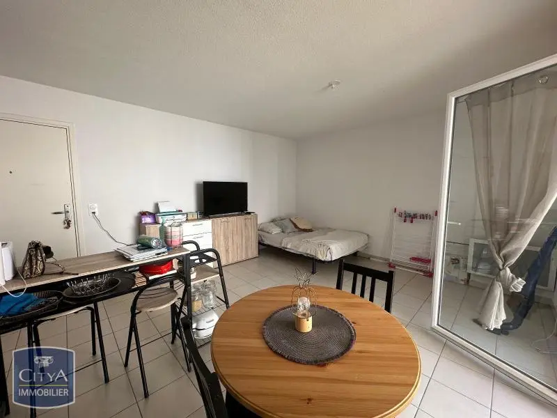 Photo 2 Appartement 1 pièce 30.26m²