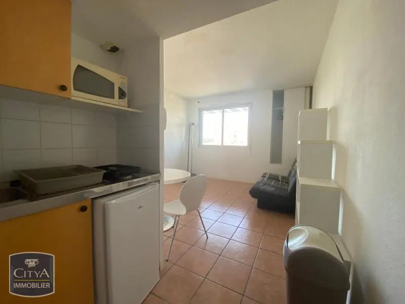 Photo 2 Appartement 1 pièce 23m²