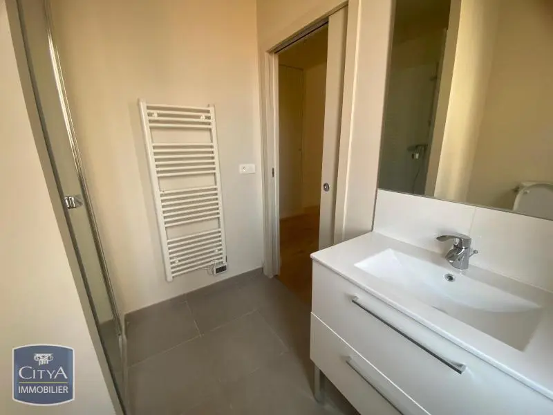 STUDIO P1 étudiant  proche de vauban