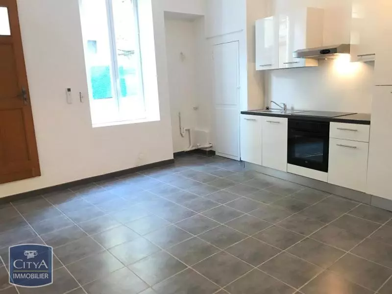Illustration pour Appartement 1 pièce 33m² Photo Appartement 1 pièce 33m²