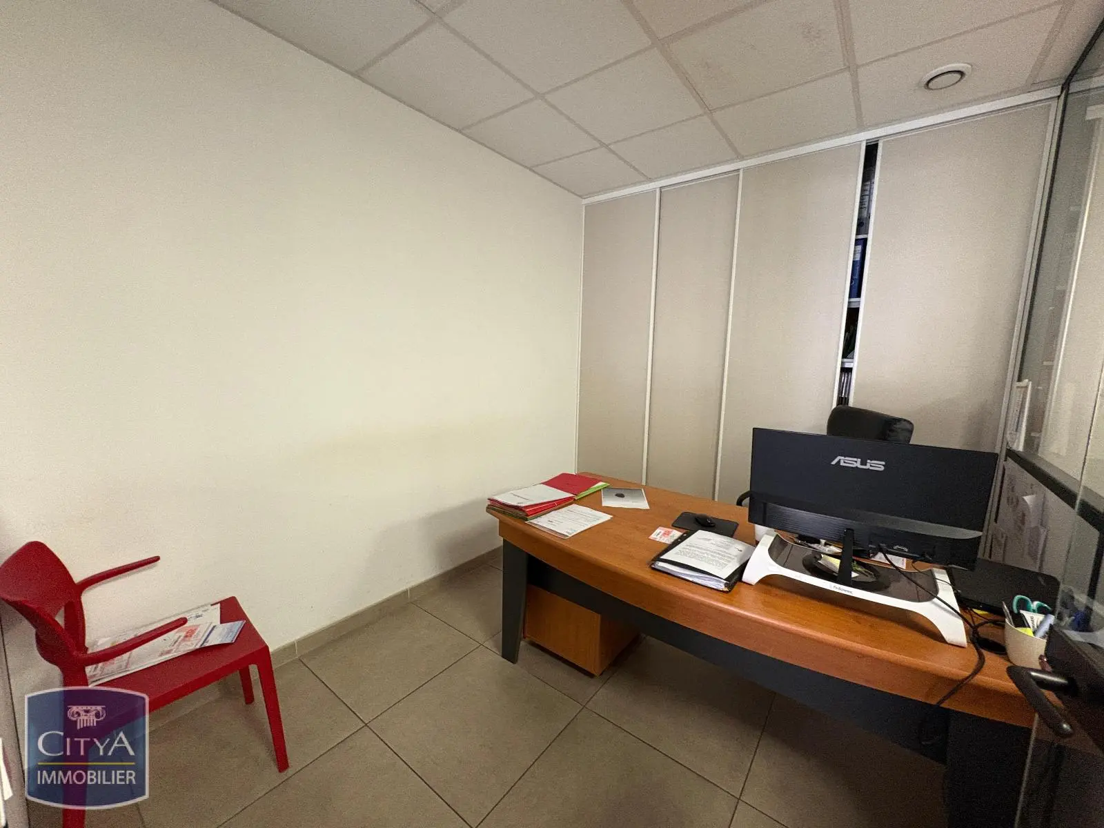 Photo 3 Local Commercial 110m²