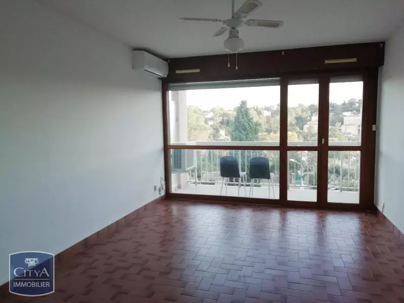 Photo 2 Appartement 1 pièce 25.51m²