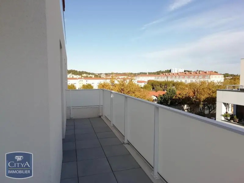 Photo 1 Appartement 3 pièces 60.6m²