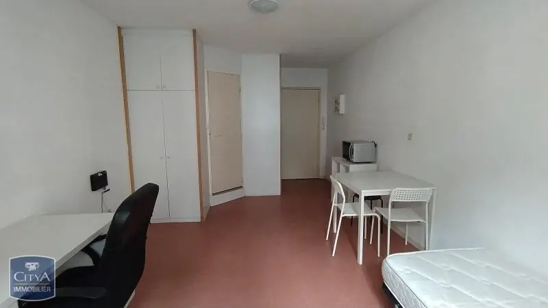 Photo 1 Appartement 1 pièce 19.33m²