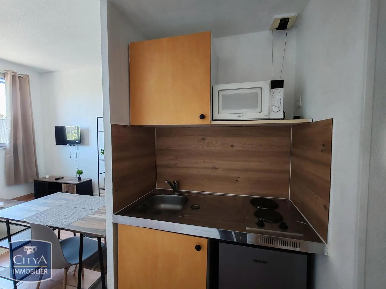 Photo 3 Appartement 1 pièce 23.64m²