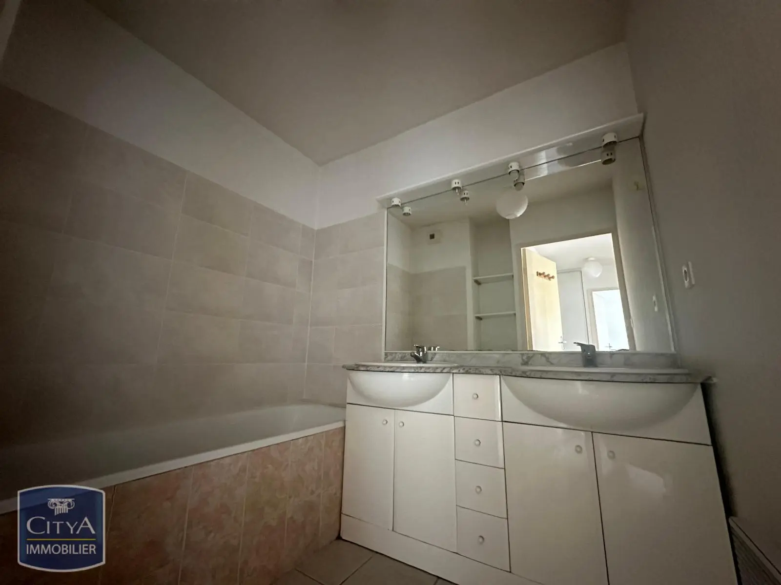 Photo 6 Appartement 3 pièces 56.4m²