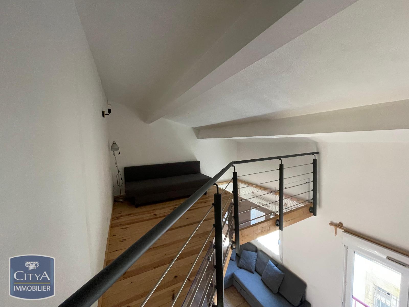 LOCATION APPARTEMENT NIMES T2 MEUBLE